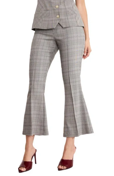 Good American Plaid Pull On Kick Flare Pants In Gray