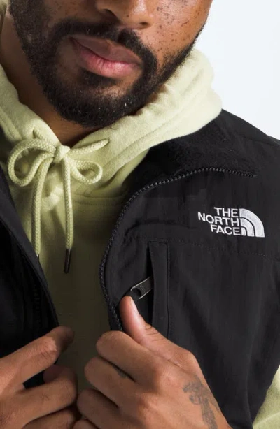 The North Face "retro Denali" Vest In Black