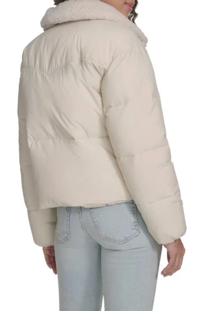 Levi's Women's Regular Western Puffer Jacket In White