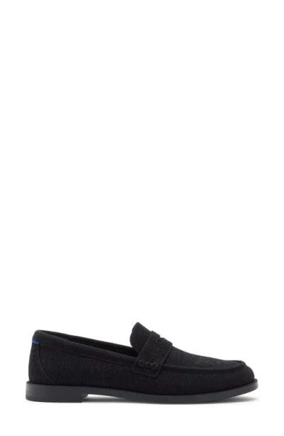 Rothys The Revelvet Penny Loafer In Black/neutral