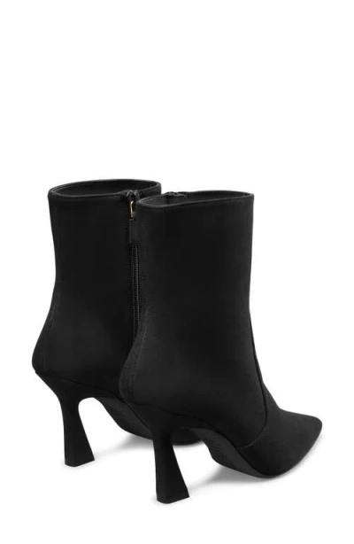Stuart Weitzman Vinnie 85 Zip Bootie In Black