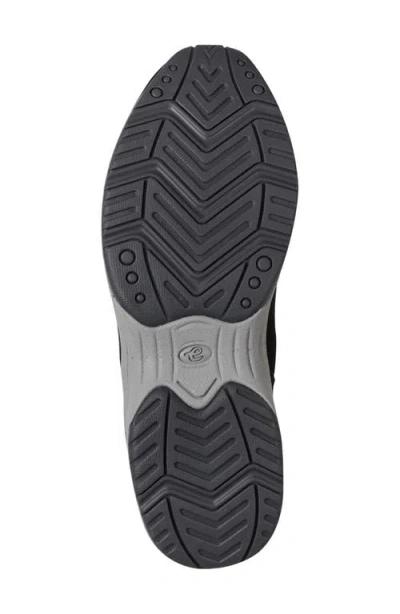 Easy Spirit Turner Faux Fur Lined Bootie In Black