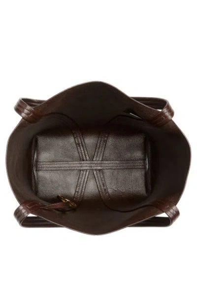 Chloé Small Leather Tote Bag Charm In Brown