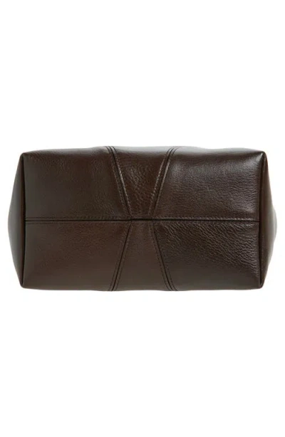 Chloé Small Leather Tote Bag Charm In Brown