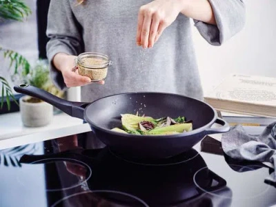 Alva Energy 6-piece Ceramic Nonstick Frying Pan Set In Black