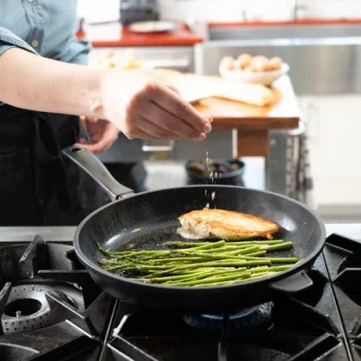 Alva Energy 3-piece Ceramic Nonstick Frying Pan Set In Black