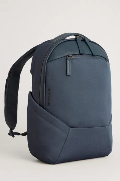 Troubadour Apex Compact Backpack 4.0 In Gray