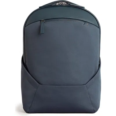 Troubadour Apex Compact Backpack 4.0 In Gray