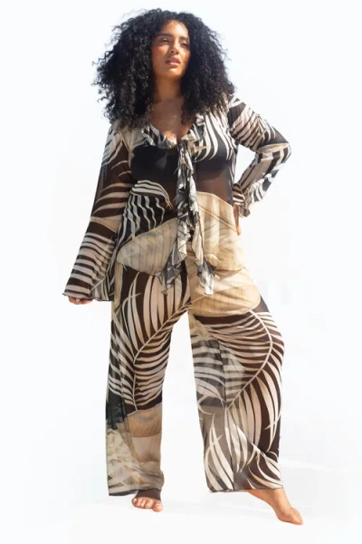 Fashion-szn Curve Curve Tonal Palm Print Ruffle Resort Top In Black