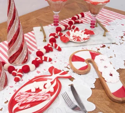 C & F Home C&f Home Candy Cane Stripe Towel In Red