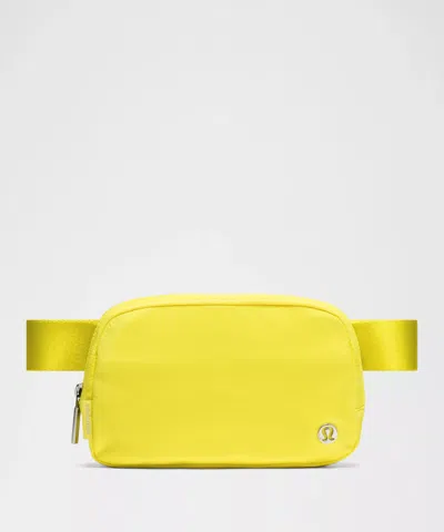 Lululemon Everywhere Belt Bag With Long Strap 1l