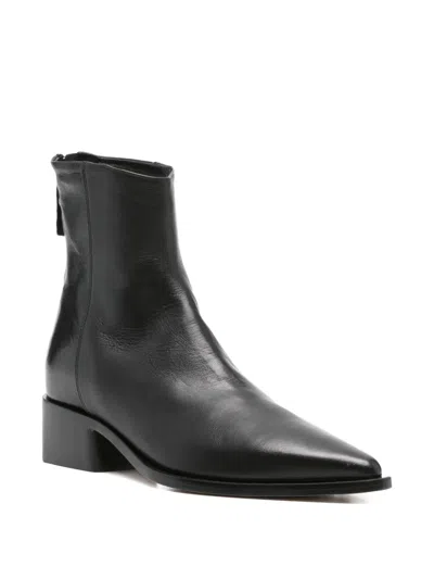 Pomme D'or Pointed-toe Zip-up Boots In Black