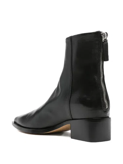 Pomme D'or Pointed-toe Zip-up Boots In Black