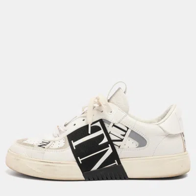 Pre-owned Valentino Garavani White Leather Vltn Low Top Sneakers Size 40