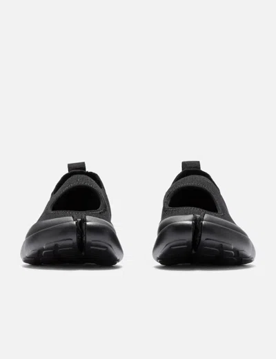 Tabi Footwear Split-toe Sneakers In Black