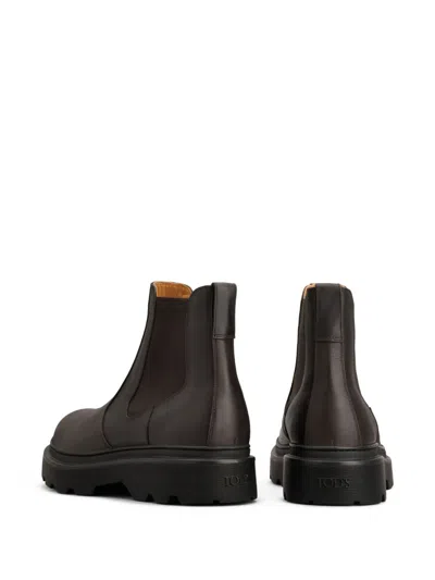 Tod's Ankle Boots In Brown