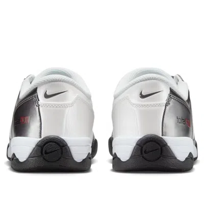Nike Total 90 Iii Sneakers In Gray