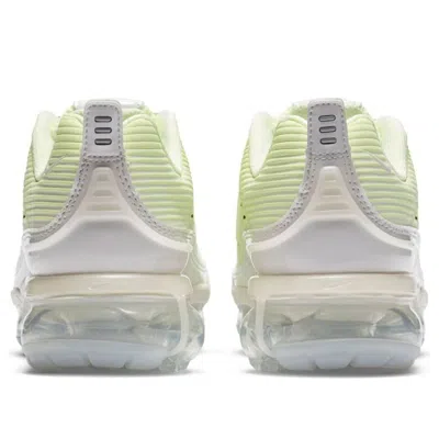 Nike (wmns)  Air Vapormax 360 'barely Volt' In Multi