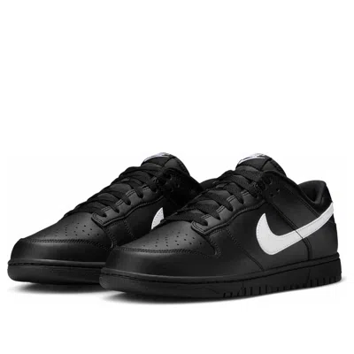 Nike Dunk Low Sneakers In Black