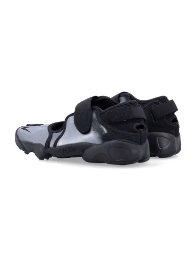 Nike Air Rift Split-toe Metallic Leather Sneakers In Multi