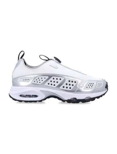 Nike Air Max Sndr Se Sneaker In Silver