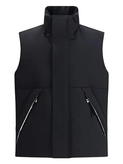 Laminar Padded And Quilted Sleeveless Jacket In Black