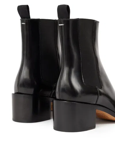 Maison Margiela Tabi City Leather Split-toe Chelsea Boots In Black