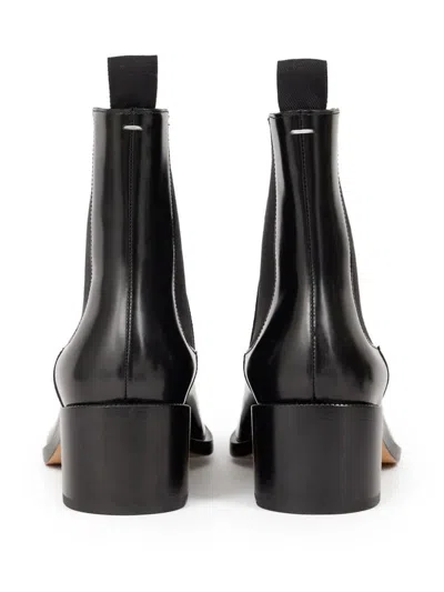 Maison Margiela Tabi City Leather Split-toe Chelsea Boots In Black