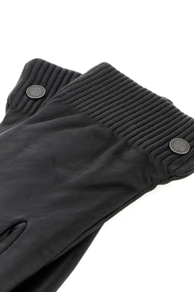Canada Goose Sheepskin Gloves Featuring Elasticated Wrist In Black