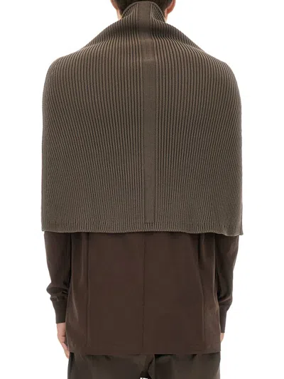 Rick Owens Ribbed Knitted Cape With Structured Collar In Gray