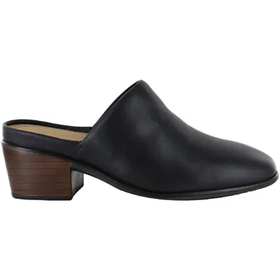 Naot Dedicate Mule In Black