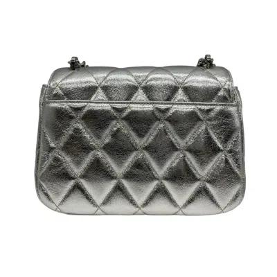 Pre-owned Kate Spade Metallic Silver Leather Shoulder Bag ()