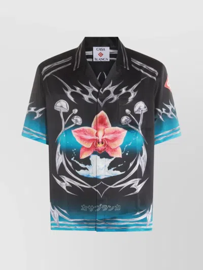 Casablanca Floral Graphic Short Sleeve Satin Top In Black