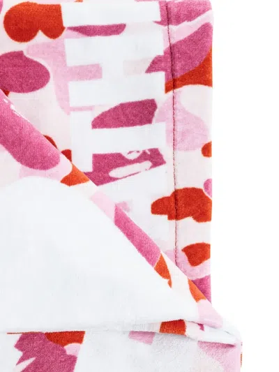 A Bathing Ape Camouflage-pattern Bath Towel In Pink