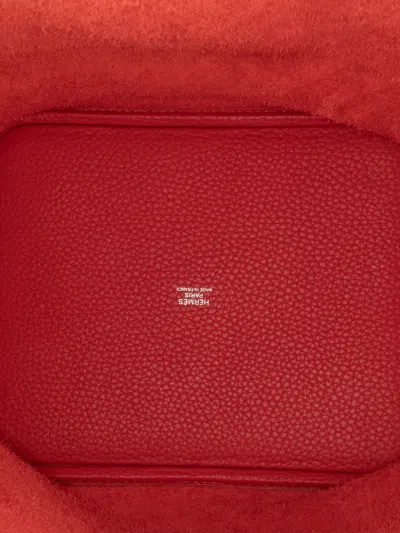Pre-owned Hermes 2016 Clemence Picotin Lock 22 Handbag In Red