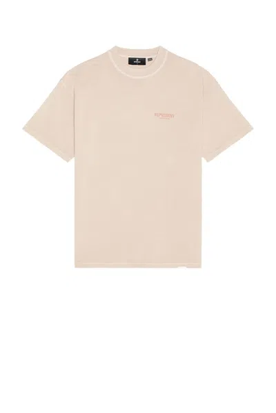 Represent Owners Club Tee In Neutral