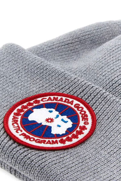 Canada Goose Classic Grey Hat With Structured Crown And Curved Brim In Gray