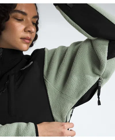 The North Face Retro Denali Jacket In Green