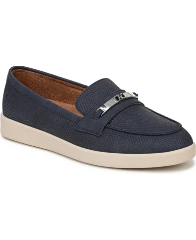 Naturalizer Isla Bit Loafer In Blue