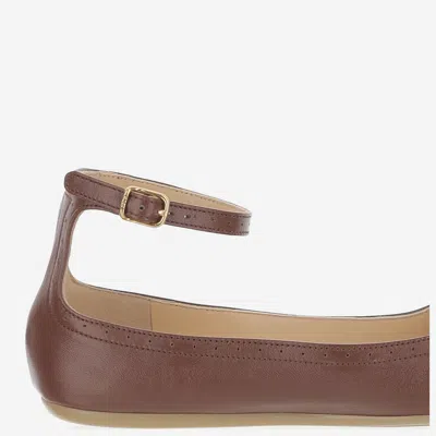 Chloé Flat Shoe With Burnished Look Made In Italy In Brown