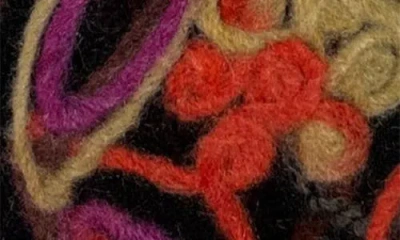 Marcus Adler Flower Print Knit Touchscreen Compatible Gloves In Black