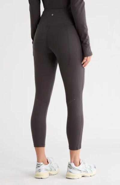 Layer 8 Vertical Line 7/8 Leggings In Gray