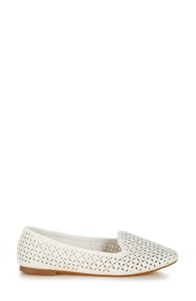 London Rag Kyrie Flat In White