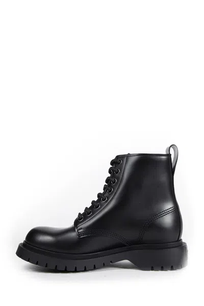 Givenchy Chunky Sole Leather Ankle Boots With Pull Tab In Black