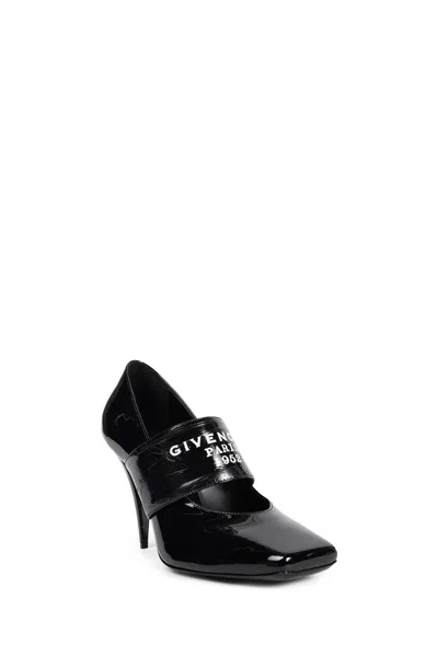 Givenchy Tape Sliced Square Pumps In Patent Leather In Black