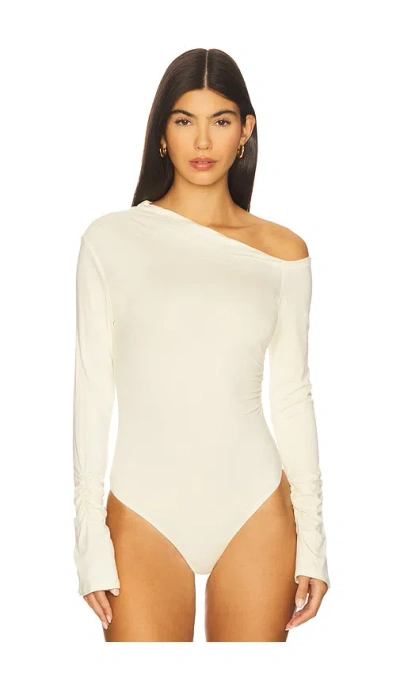 Superdown Carys Bodysuit In White