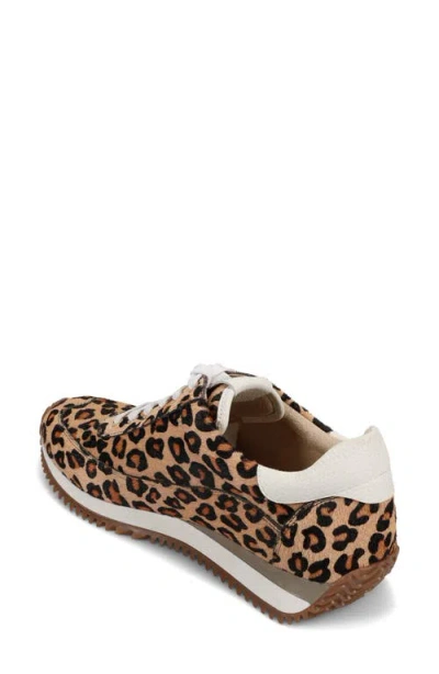 Vaneli Queen Sneaker In Brown