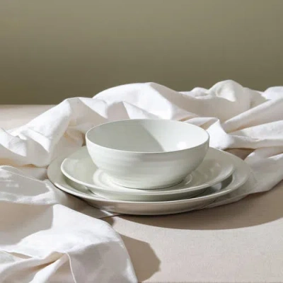 Stone Lain Orbit Stoneware 4-piece Dinner Plate Set In White