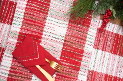 C & F Home C&f Home Christmas Woven Mã©lange Table Runner 14" X 72" In Red