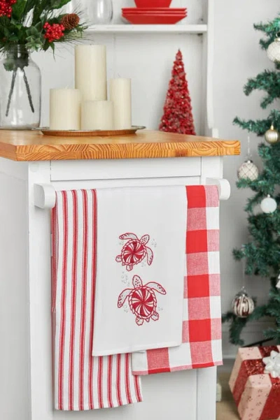 C & F Home C&f Home Peppermint Turtles Towel In Red